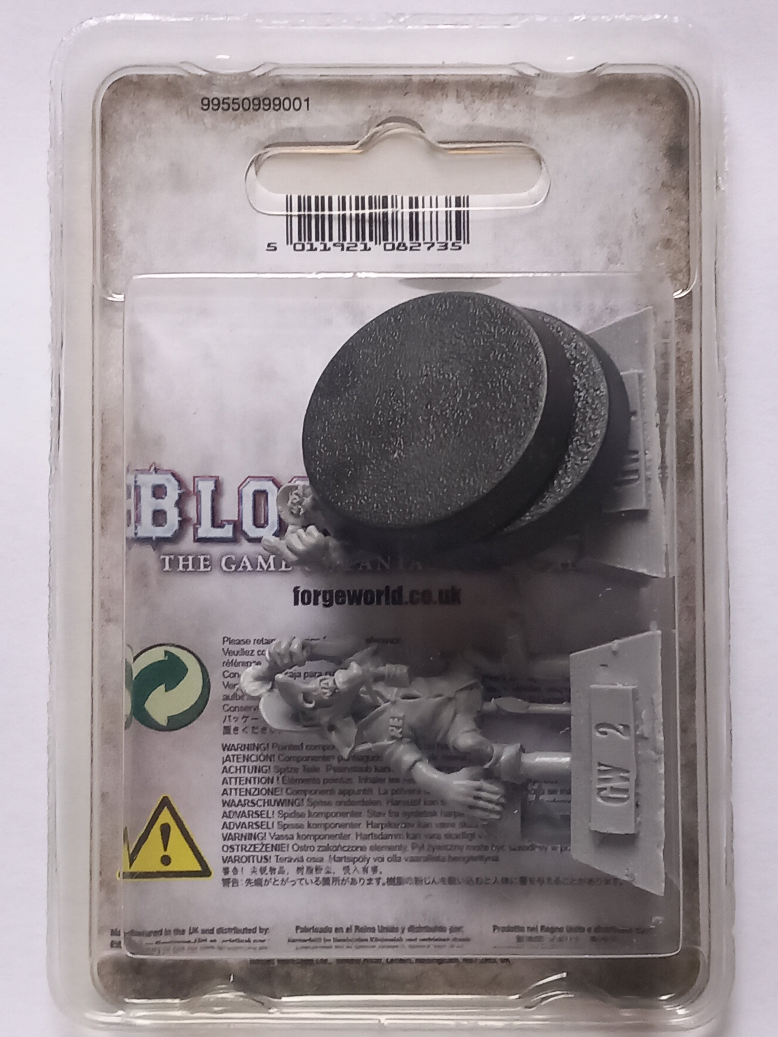 Blood Bowl Halfling & Goblin Referees Forge World